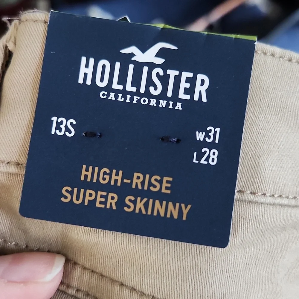 HOLLISTER 13S w31 High Rise Super Skinny Khaki Beige Pants